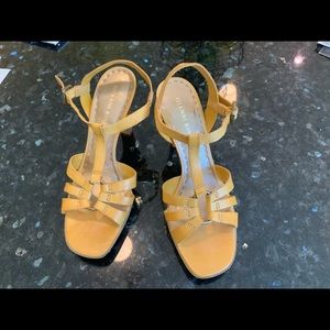 Gianni Bini strappy sandals, gold, 7.5 womens